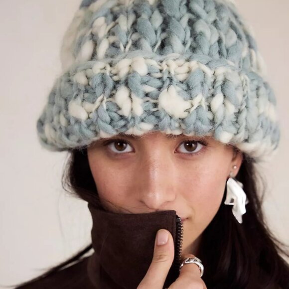 Free People Knit Cap French Knot Woven Hat NWT SMALL main image 4